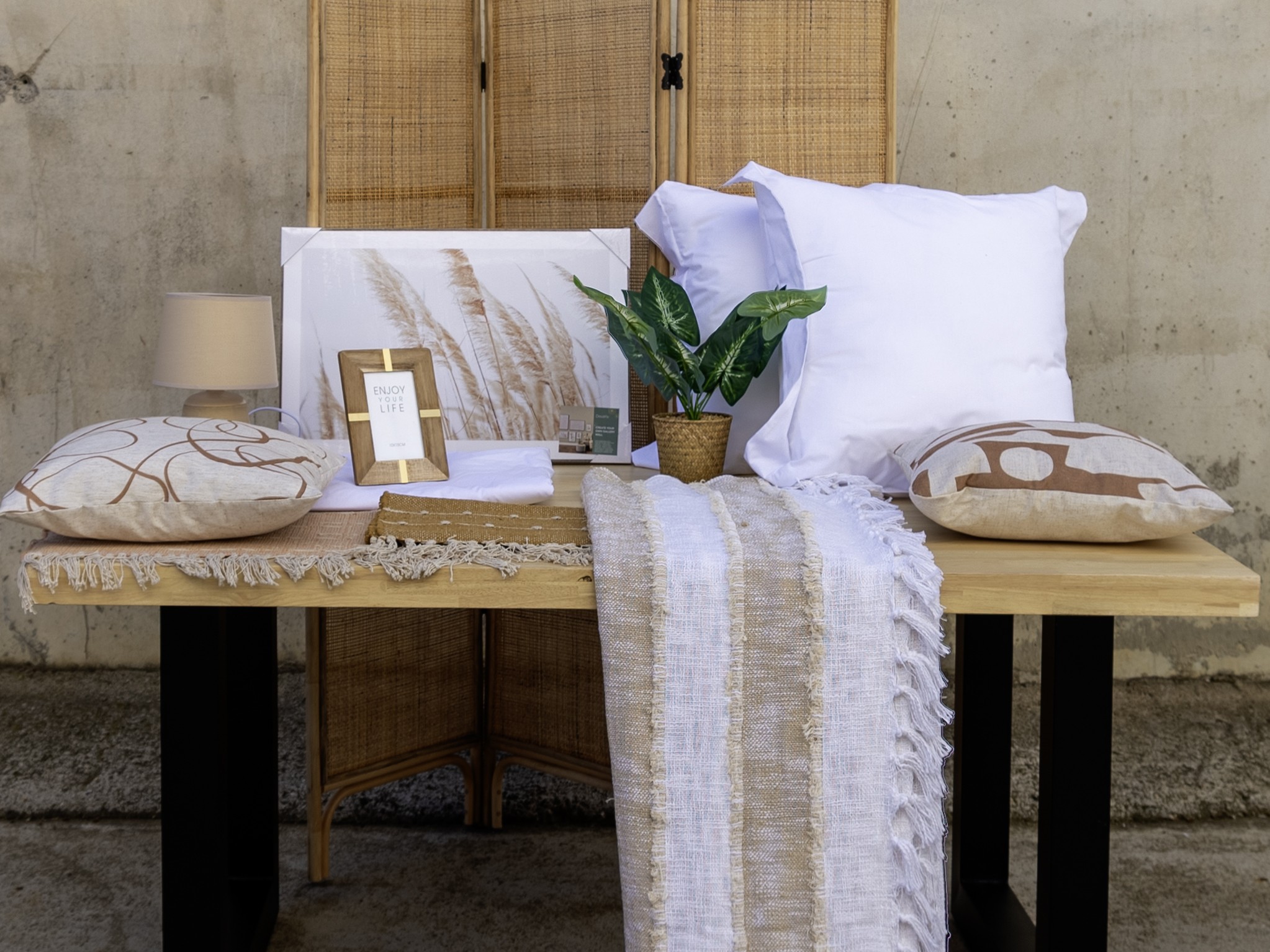 Cama doble + Decoración (34 piezas) - Image 2