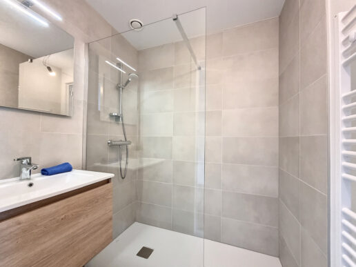 Uccle – Chaussée de Waterlo 836 – 3V